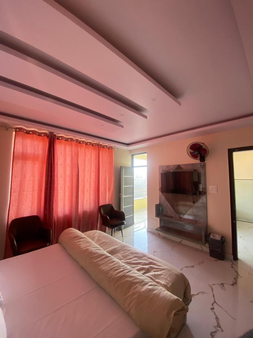 Hotel Harmony Heights Shimla Zewnętrze zdjęcie